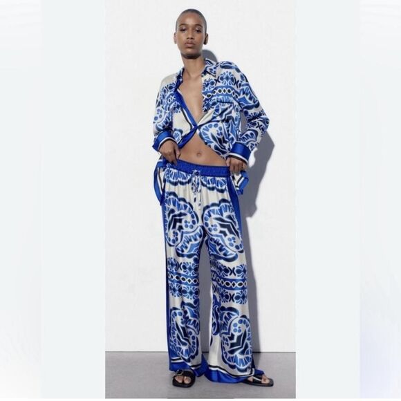 Zara Women's Blue and White Printed Satin Two Piece Suit - Picture 1 of 4